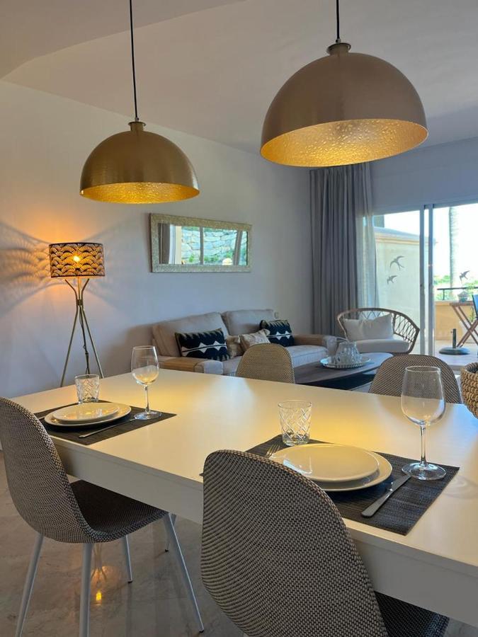 New Refurnished Elviria Hills Appartamento