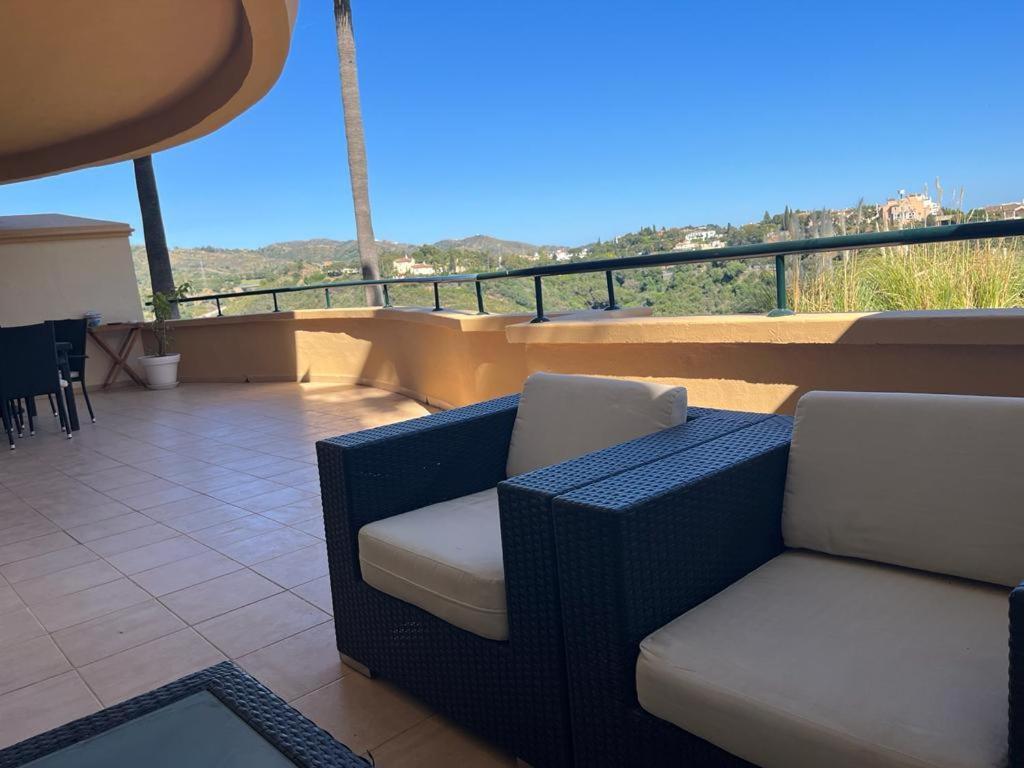 New Refurnished Elviria Hills Appartamento Marbella