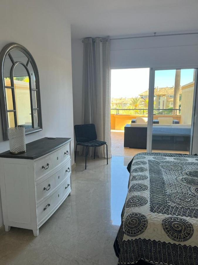 New Refurnished Elviria Hills Appartamento Marbella